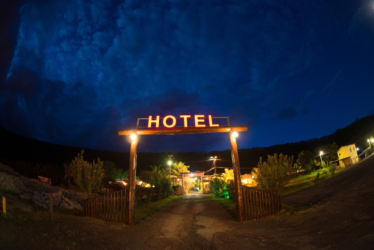Hotel Tamburil 萨利纳斯 外观 照片